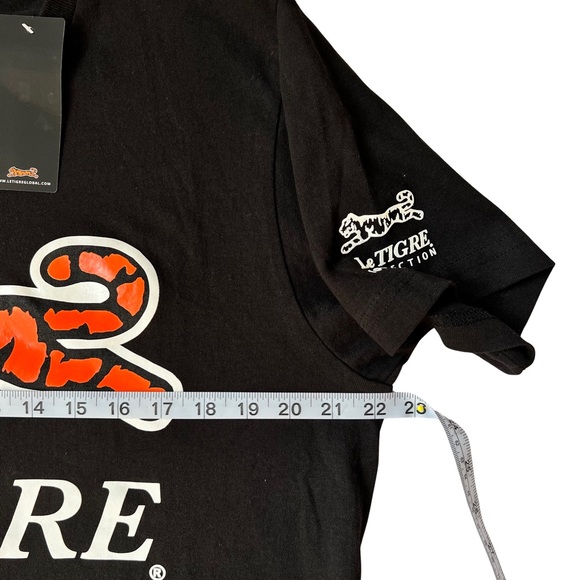 Le Tigre Classic Logo T-Shirt, Black shirt with orange and white logo, NWT - Picture 8 of 8